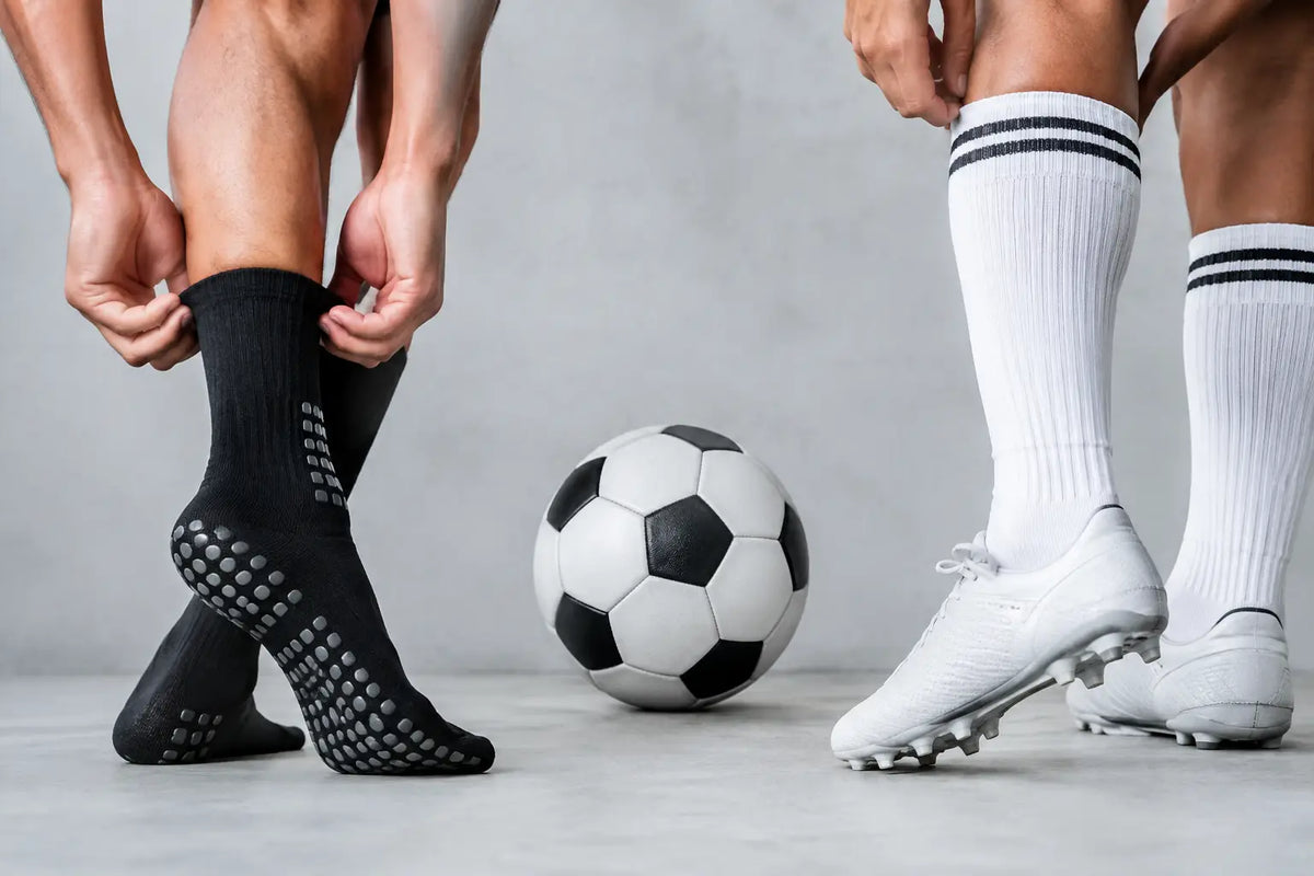 Gripstrumpor eller fotbollsstrumpor - rätt val?